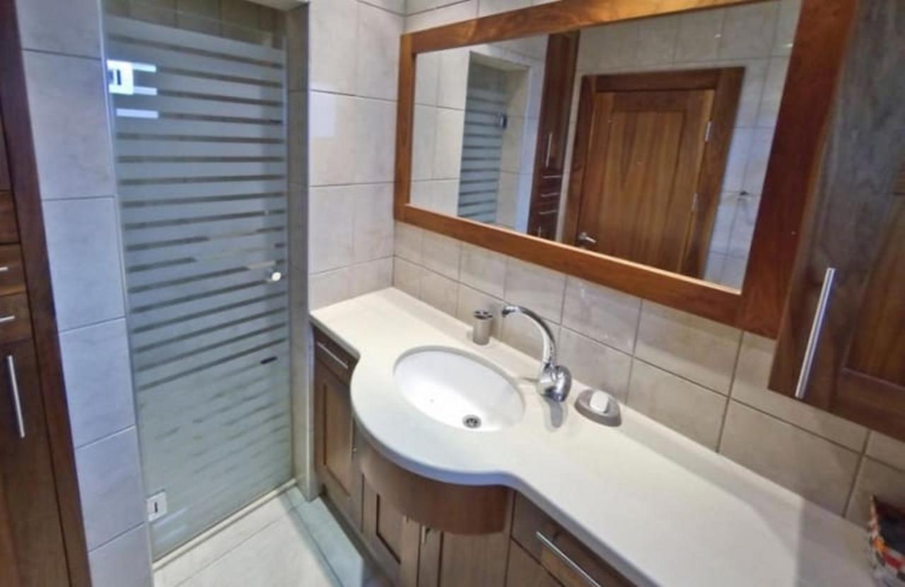 Villa Family Eilat With Heated Pool Exterior photo