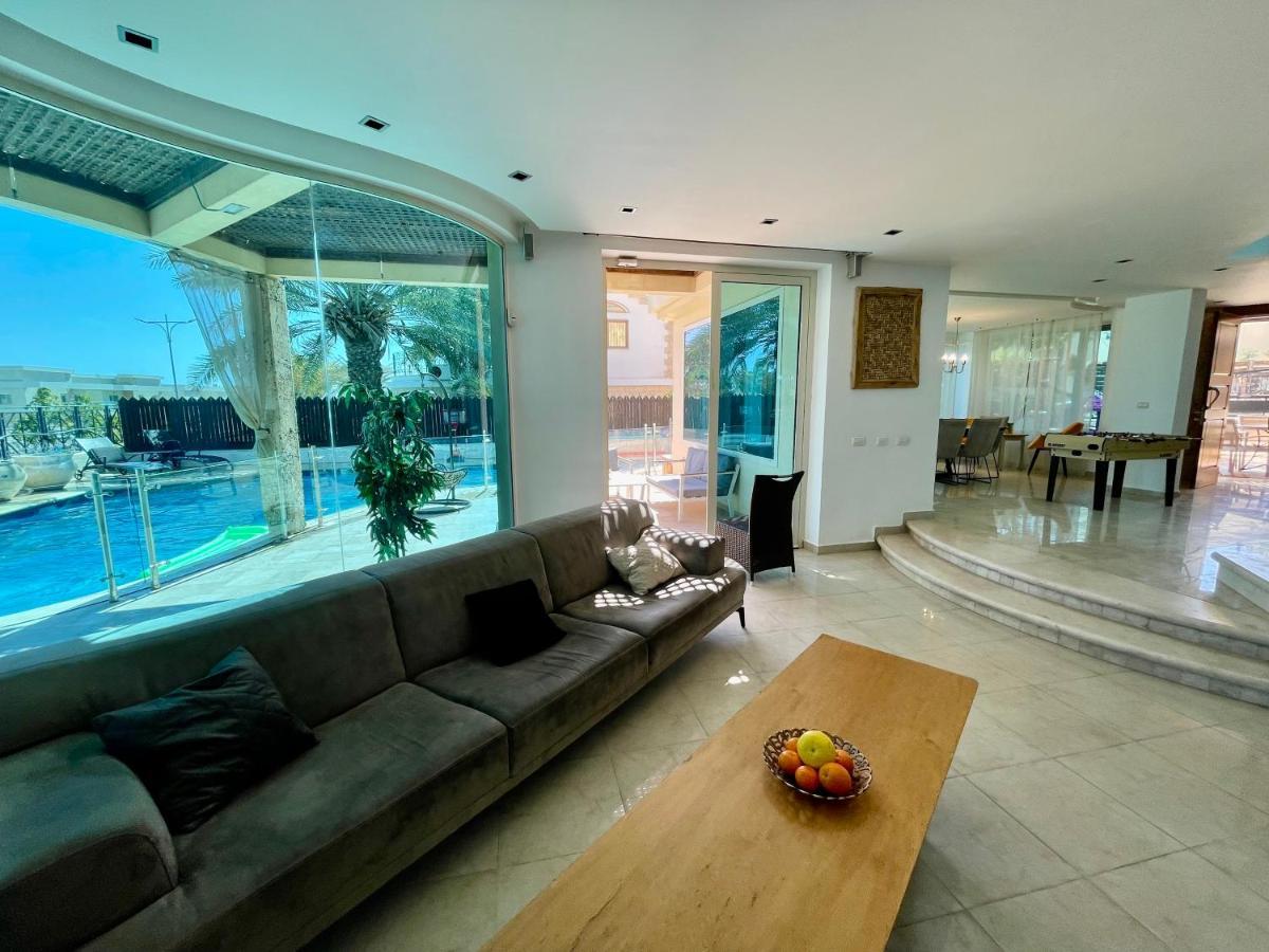 Villa Family Eilat With Heated Pool Exterior photo